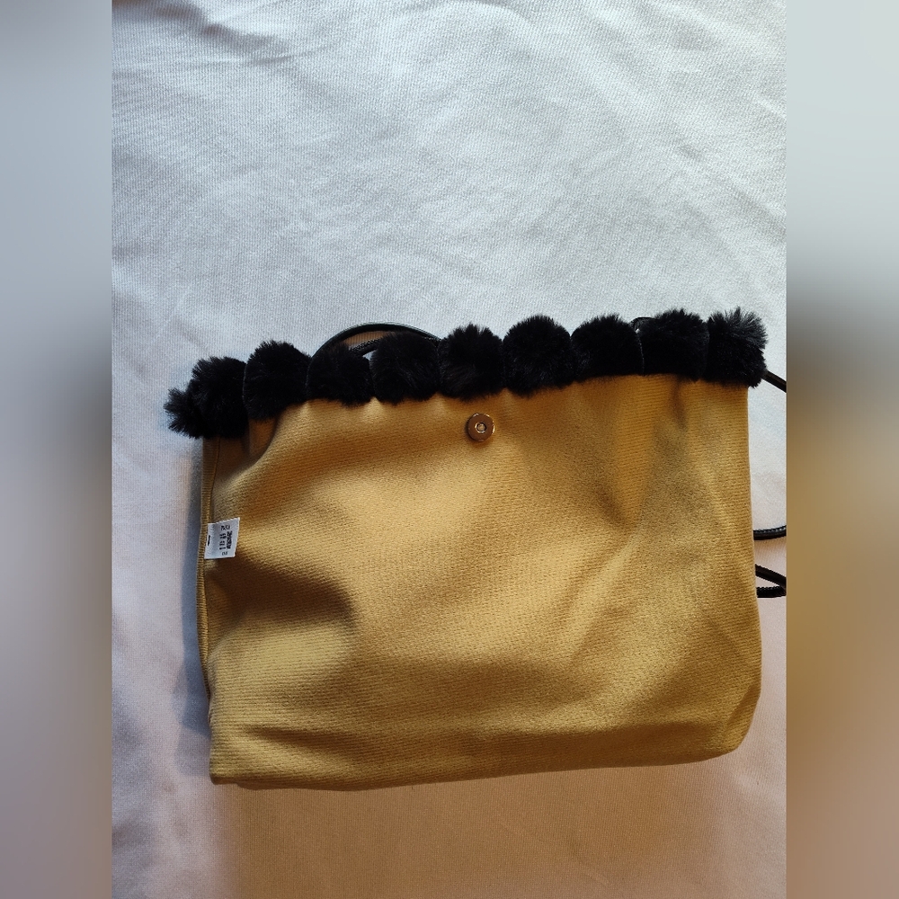 PRADA NEW Black Faux Mink Fur Tote Bag New Redemption Exclusive Bag NWT VIP GIFT - Picture 9 of 14